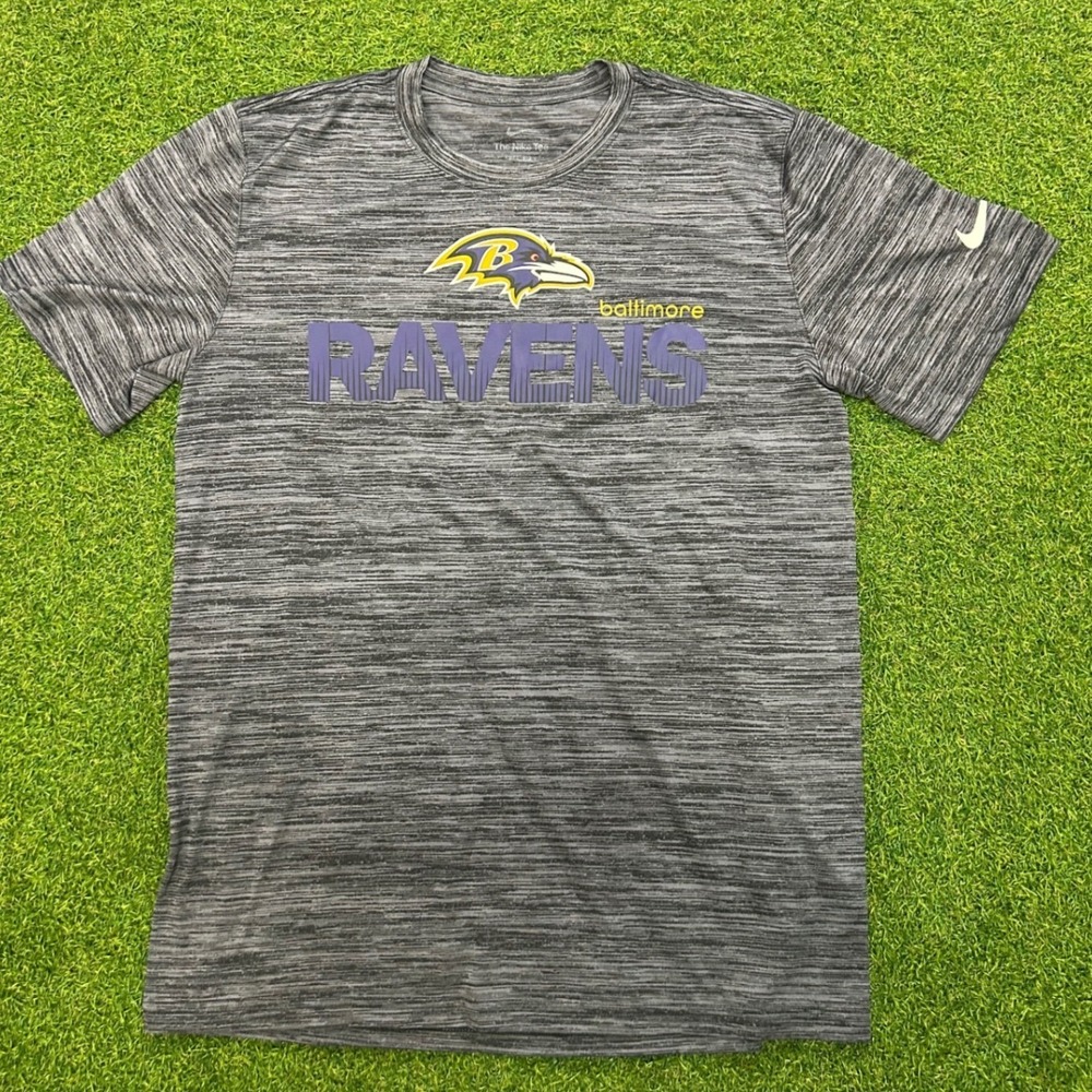 Nike Baltimore Ravens T Shirt Mens Medium Grey Heather Space Dye Performance Tee